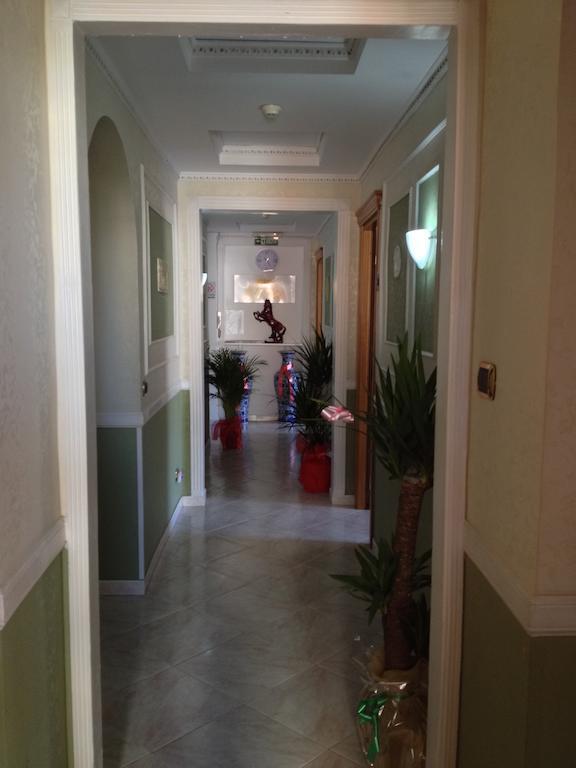 Rome Rainbow Guest House Екстериор снимка